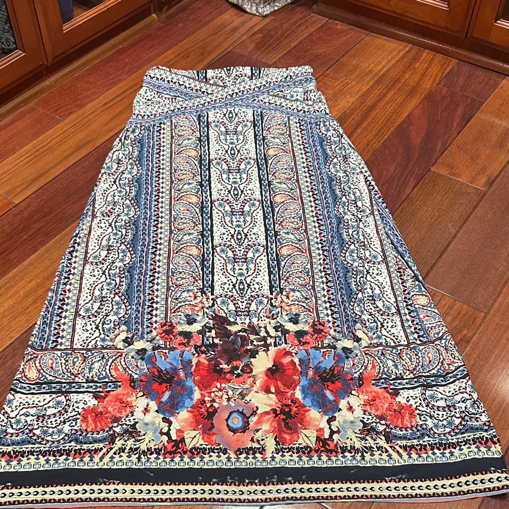 Maxi skirt